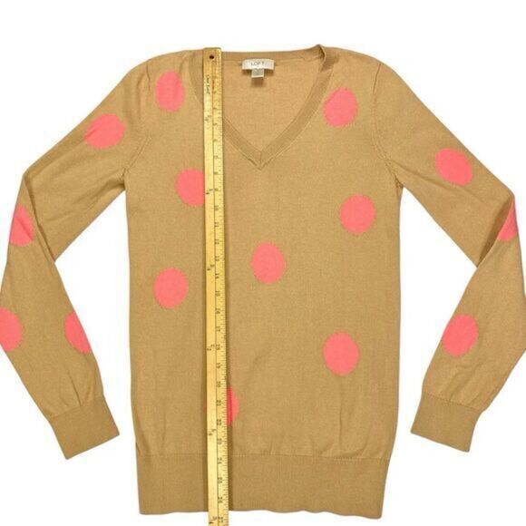LOFT V-Neck Sweater Women Xs Tan Polka Dot Pink Minimalist Modest Neutral Modern - Picture 11 of 16